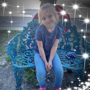 Meet your Posher, Cynthia